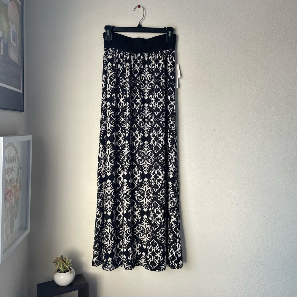 Boho Black and White Patterned Skirt
